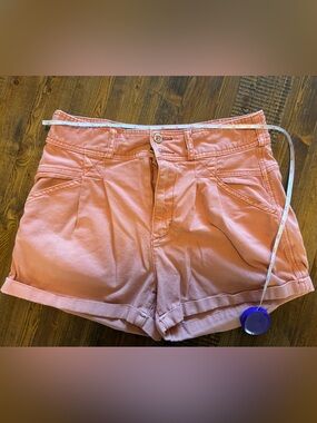 Pilcro High-Waist Coral Pink Pleated Cuffed Shorts